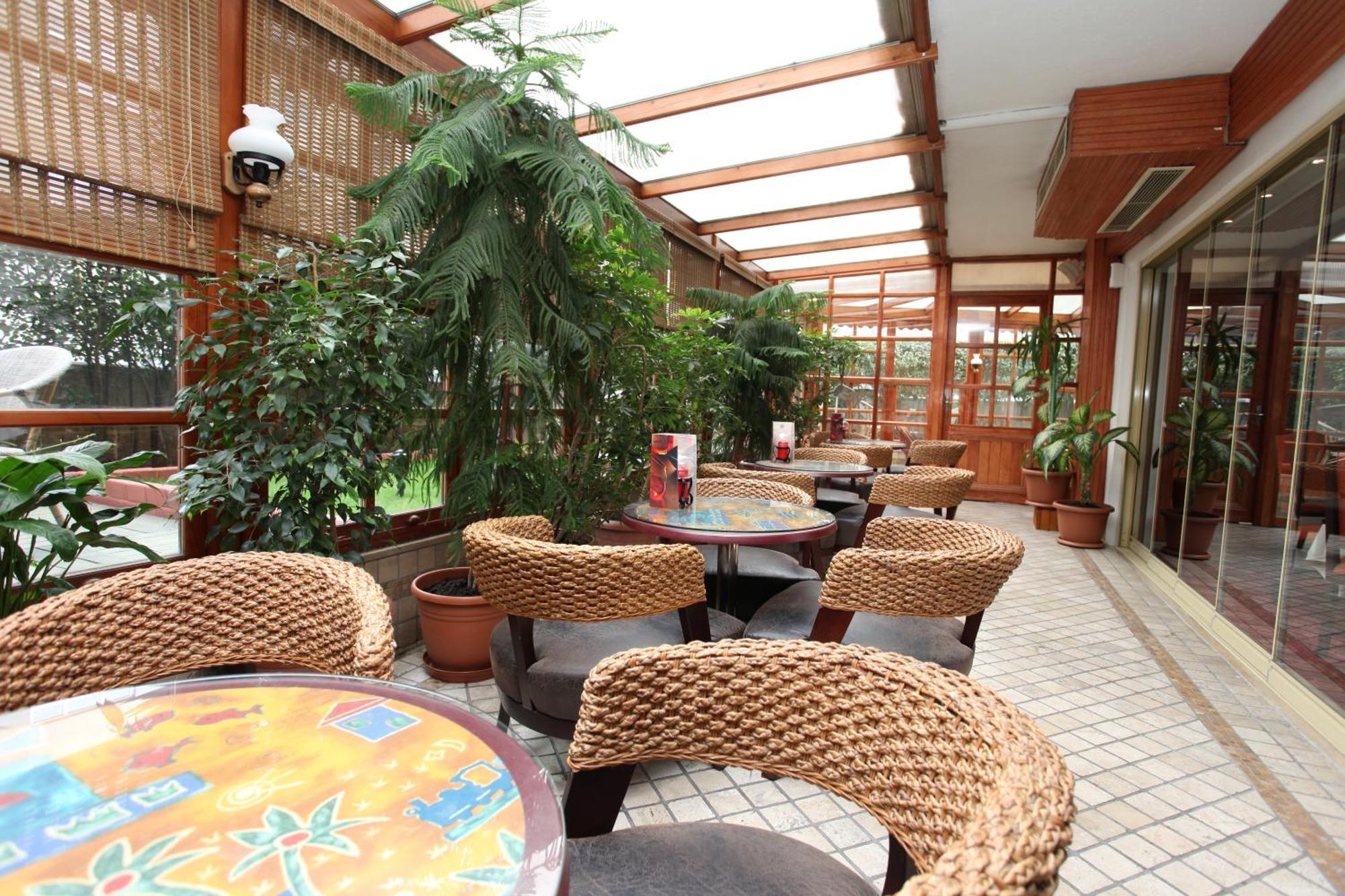 Guenes Hotel Merter Istanbul Eksteriør bilde