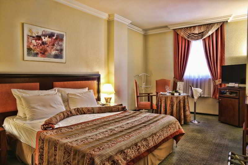 Guenes Hotel Merter Istanbul Eksteriør bilde