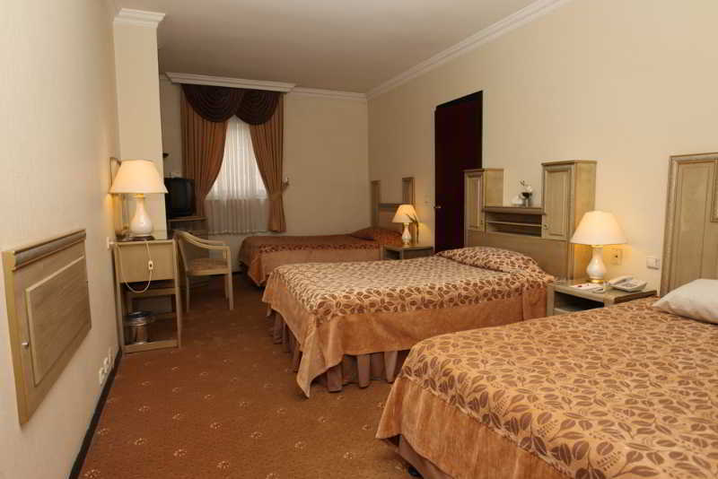 Guenes Hotel Merter Istanbul Eksteriør bilde