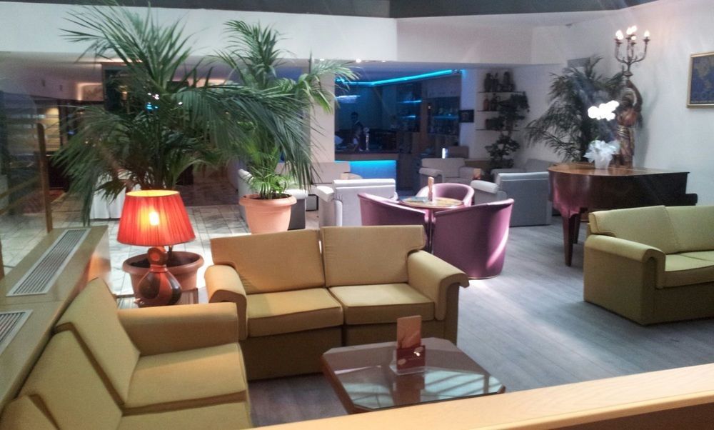 Guenes Hotel Merter Istanbul Eksteriør bilde