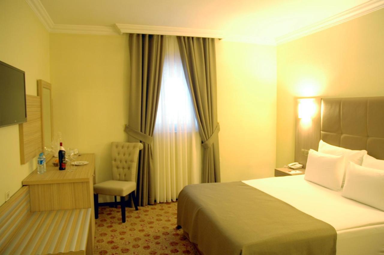 Guenes Hotel Merter Istanbul Eksteriør bilde